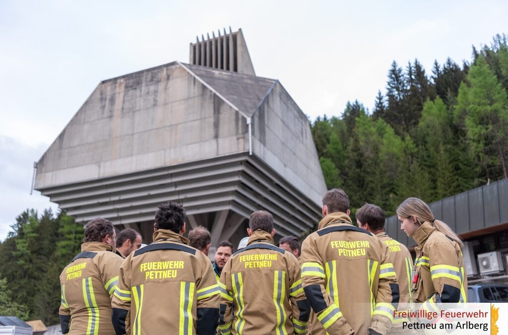 Baustellenbesichtigung im Arlbergtunnel